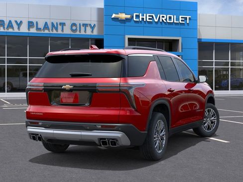 New 2025 Chevrolet Traverse LT w/ Enhanced Driving Package image 4