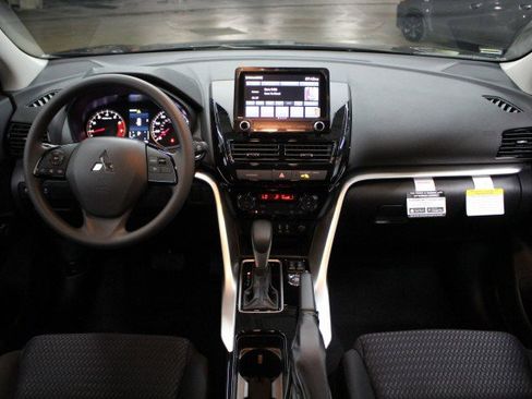 New 2026 Mitsubishi Eclipse Cross LE image 20