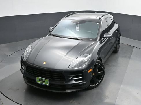 Used 2020 Porsche Macan S AWD/4WD image 40