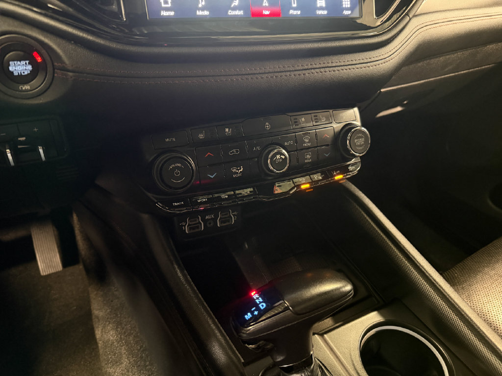 Used 2022 Dodge Durango R/T w/ Tow 'N Go Package AWD/4WD image 83