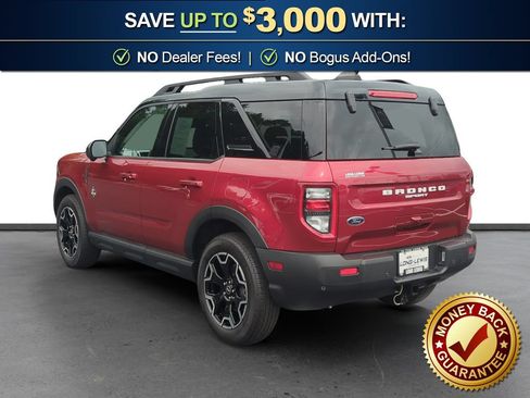 Used 2025 Ford Bronco Sport Outer Banks w/ Outer Banks Tech Package+ AWD/4WD image 4