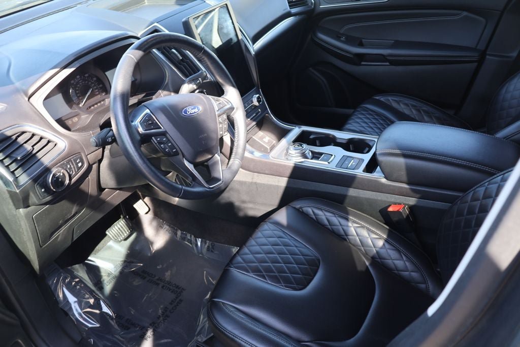 Used 2024 Ford Edge Titanium AWD/4WD image 7