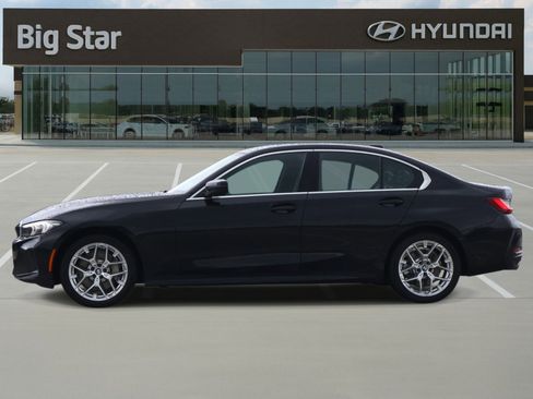 Used 2025 BMW 330i xDrive Sedan AWD/4WD image 2