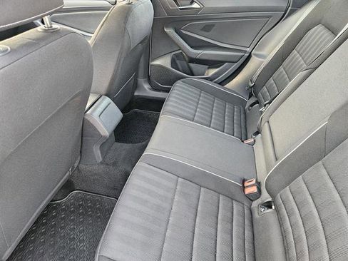 Used 2023 Volkswagen Jetta Sport image 18