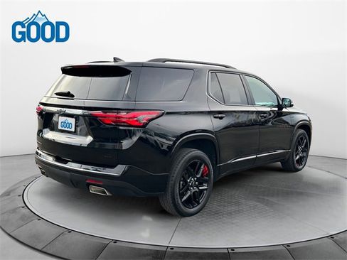 Used 2023 Chevrolet Traverse Premier w/ Redline Edition image 5