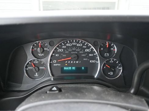 Used 2011 Chevrolet Express 3500 LT w/ LT Preferred Equipment Group RWD image 23