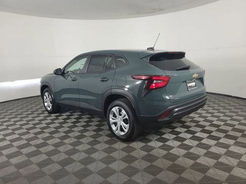 New 2026 Chevrolet Trax LS FWD image 6