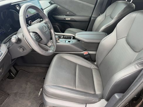 Used 2024 Lexus TX 350 AWD w/ Captains Chair Package image 14