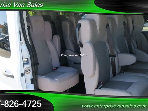 Used 2023 Ford Transit 350 XLT RWD image 23