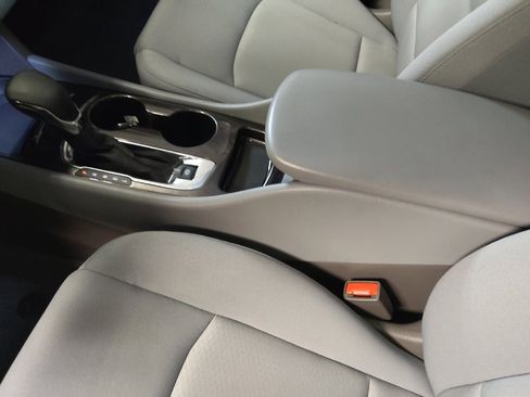 Used 2023 Chevrolet Malibu LS FWD image 26