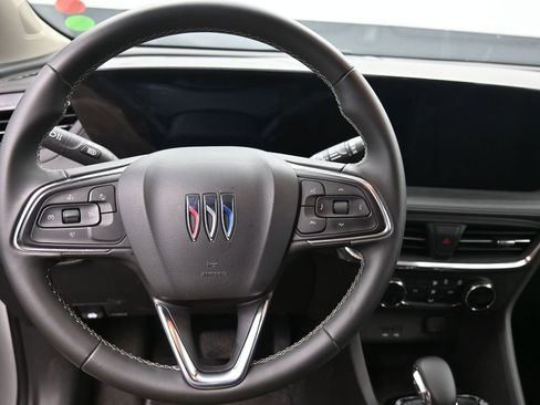 Used 2025 Buick Encore GX Preferred image 16