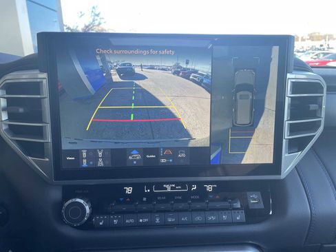 Used 2025 Toyota Sequoia Platinum image 14