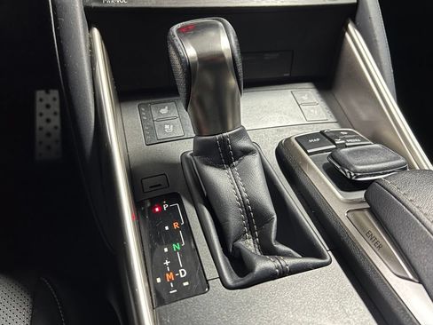 Used 2019 Lexus IS 350 F Sport w/ F Sport Package RWD image 28
