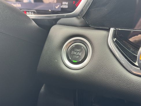 Used 2024 GMC Canyon Elevation w/ Trailering Package image 30