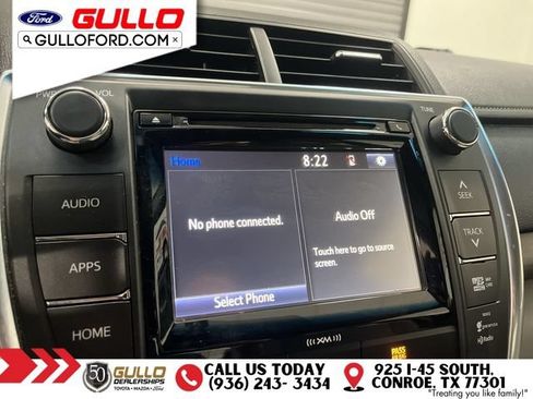 Used 2017 Toyota Camry XLE w/ Moonroof Package FWD image 26