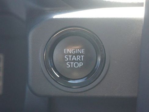 Used 2024 Toyota Tacoma SR5 image 7