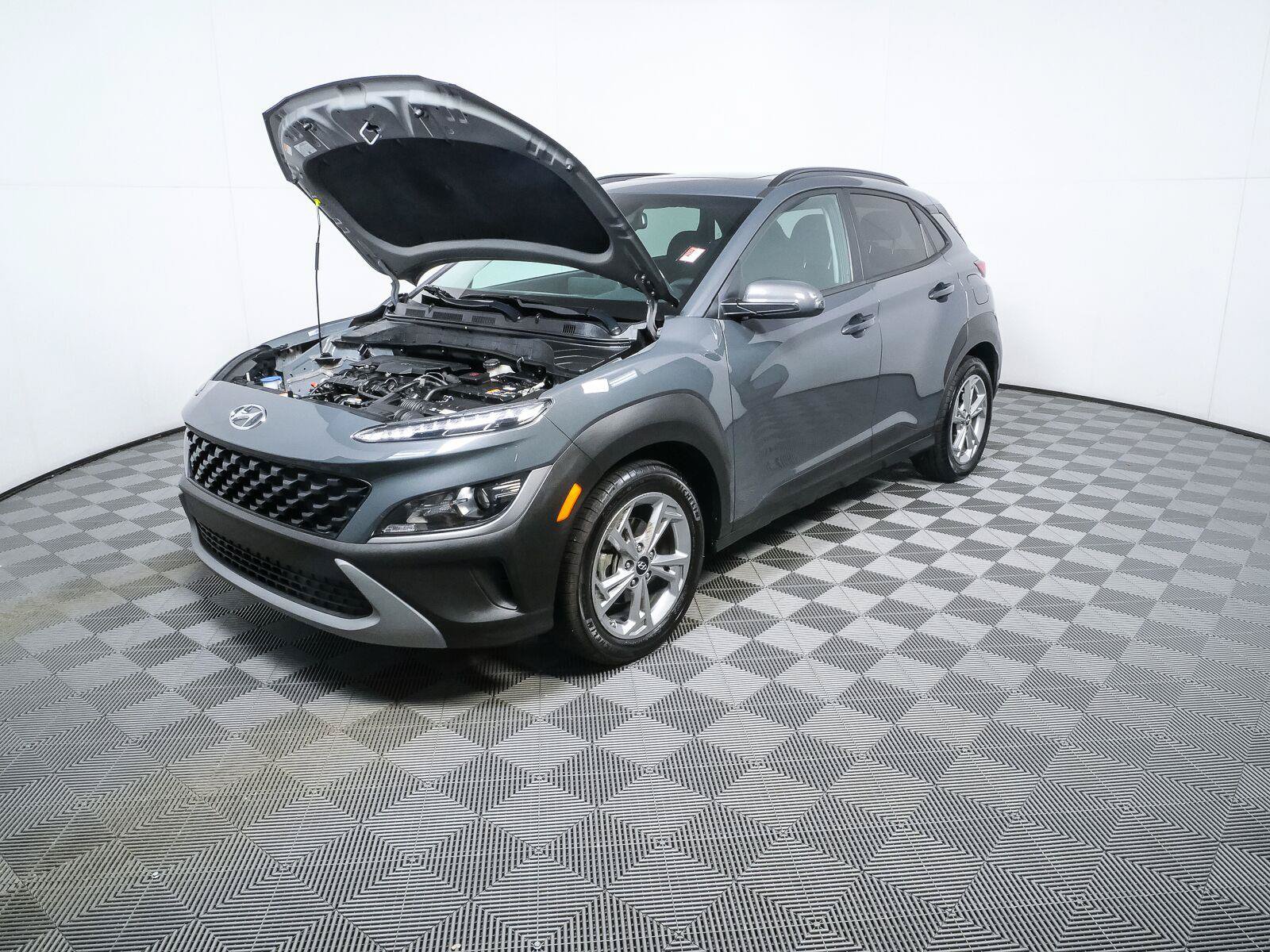 Used 2023 Hyundai Kona SEL w/ Convenience Package FWD image 33