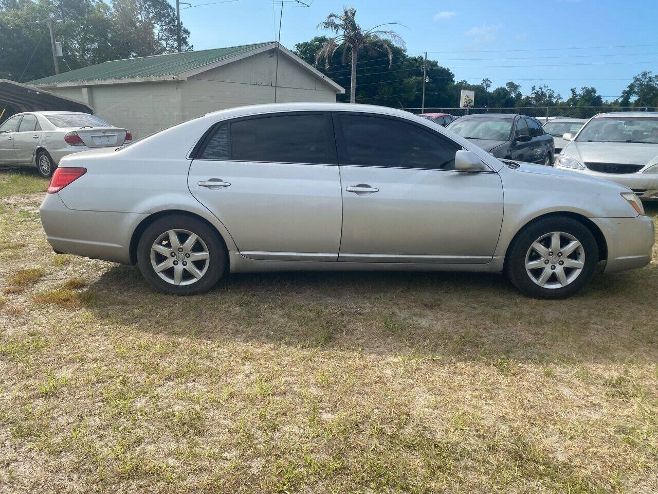 Used 2006 Toyota Avalon XL FWD image 4