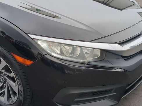 Used 2017 Honda Civic EX image 10