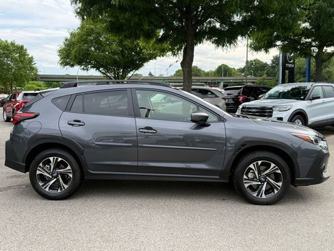 Used 2025 Subaru Crosstrek 2.0i Premium AWD/4WD image 5