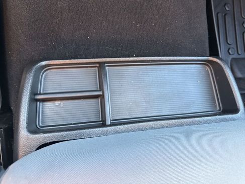 Used 2019 RAM 1500 Classic SLT image 25