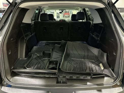Used 2020 Chevrolet Traverse LS w/ LPO, Floor Liner Package image 37