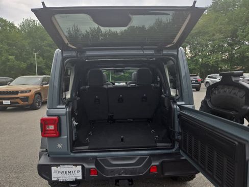 New 2026 Jeep Wrangler Unlimited Sport AWD/4WD image 26