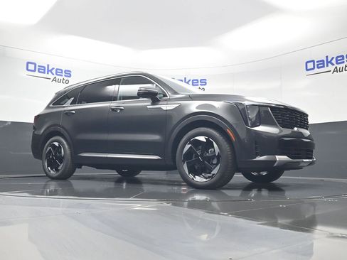 New 2026 Kia Sorento EX AWD/4WD image 47
