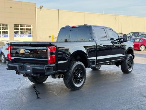 Used 2024 Ford F250 Lariat w/ Black Appearance Package AWD/4WD image 4