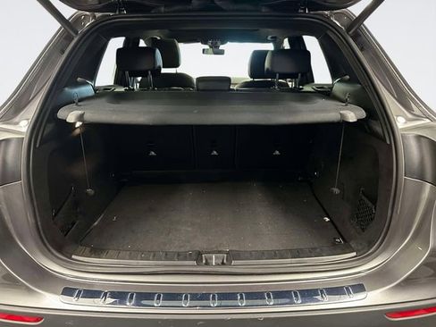 Certified 2023 Mercedes-Benz GLA 250 4MATIC image 10