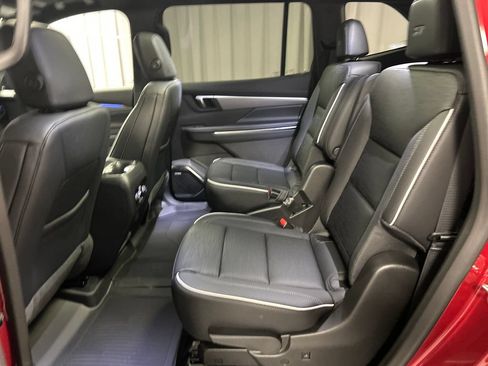 New 2026 Buick Enclave Sport Touring w/ Power Package AWD/4WD image 22
