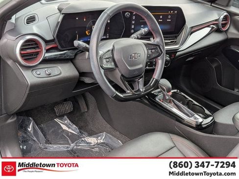 Used 2024 Chevrolet Trax RS w/ Driver Confidence Package image 16