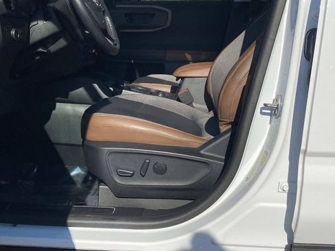 Certified 2021 Ford Bronco Sport Outer Banks AWD/4WD image 17