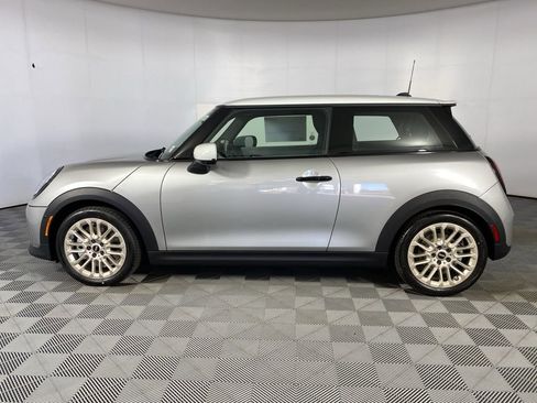New 2026 MINI Cooper S image 4
