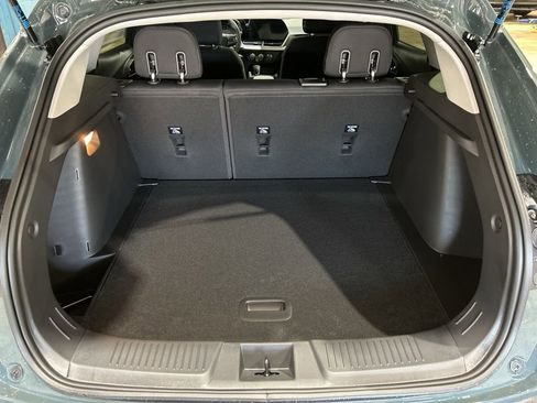 New 2026 Chevrolet Trax LS w/ LS Convenience Package FWD image 11