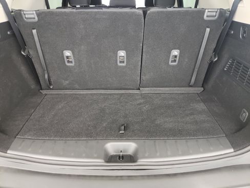 Used 2024 Nissan Pathfinder SV image 33