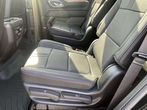 Used 2023 Chevrolet Tahoe RST w/ Luxury Package RWD image 12