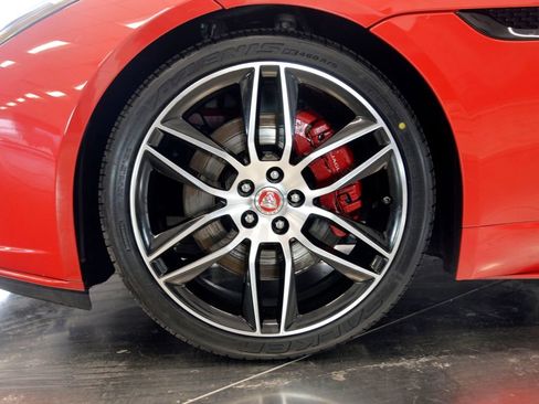 Used 2020 Jaguar F-TYPE Coupe image 10