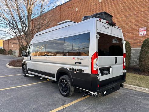 Used 2023 RAM ProMaster 3500 w/ Premium Convenience Group (B) FWD image 11