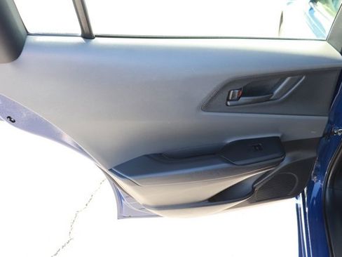 Used 2025 Toyota Prius LE image 11