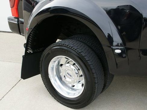 Used 2020 Ford F450 Platinum w/ Snow Plow Prep Package image 11