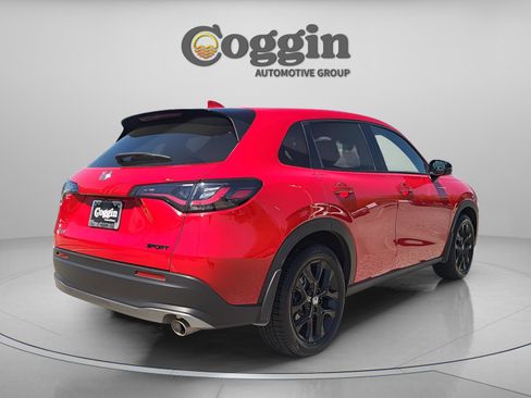 Certified 2024 Honda HR-V Sport image 6