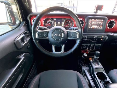 Used 2020 Jeep Gladiator Rubicon image 5
