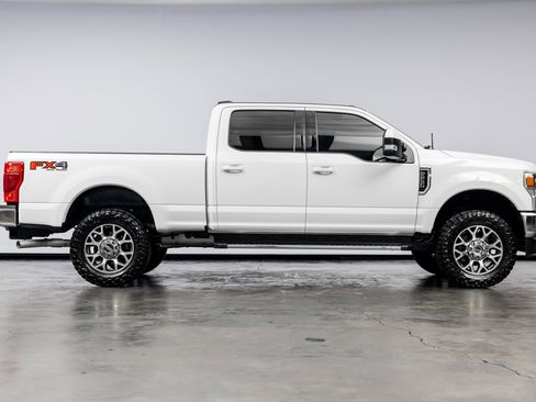 Used 2021 Ford F250 Lariat w/ Lariat Value Package image 24