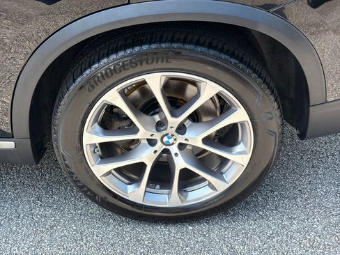 Used 2019 BMW X5 xDrive40i w/ Convenience Package AWD/4WD image 19