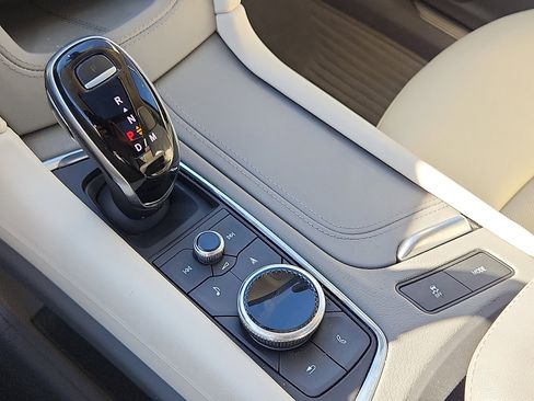 Used 2021 Cadillac XT5 Premium Luxury image 31