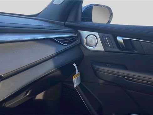 New 2026 Buick Enclave Avenir w/ Super Cruise Package image 10