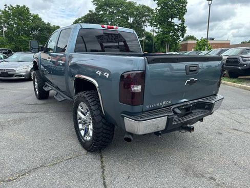 Used 2009 Chevrolet Silverado 1500 LT w/ Power Pack Plus AWD/4WD image 7