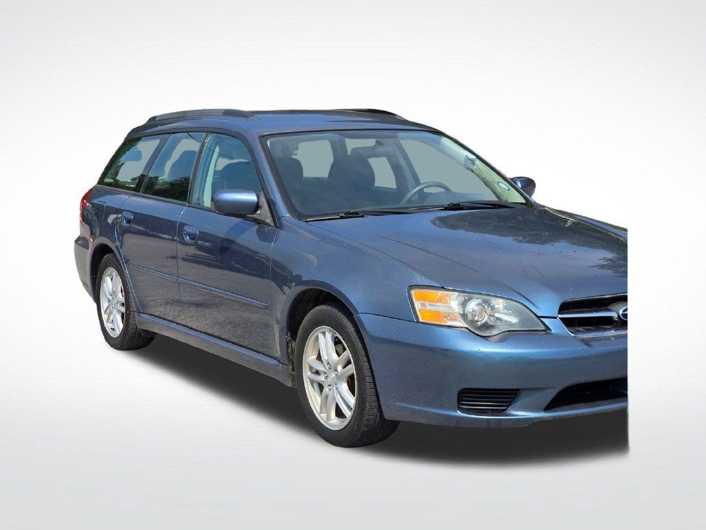 Used 2005 Subaru Legacy 2.5i AWD/4WD image 43