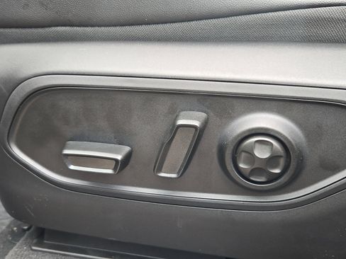 New 2026 Jeep Grand Cherokee L Limited image 8